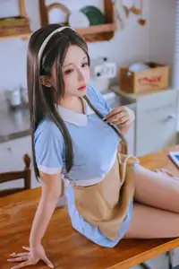 Coser Ri Nai Jiao: Sweet Cake Seller Part01 - Charming & Captivating in the Kitchen - image 0
