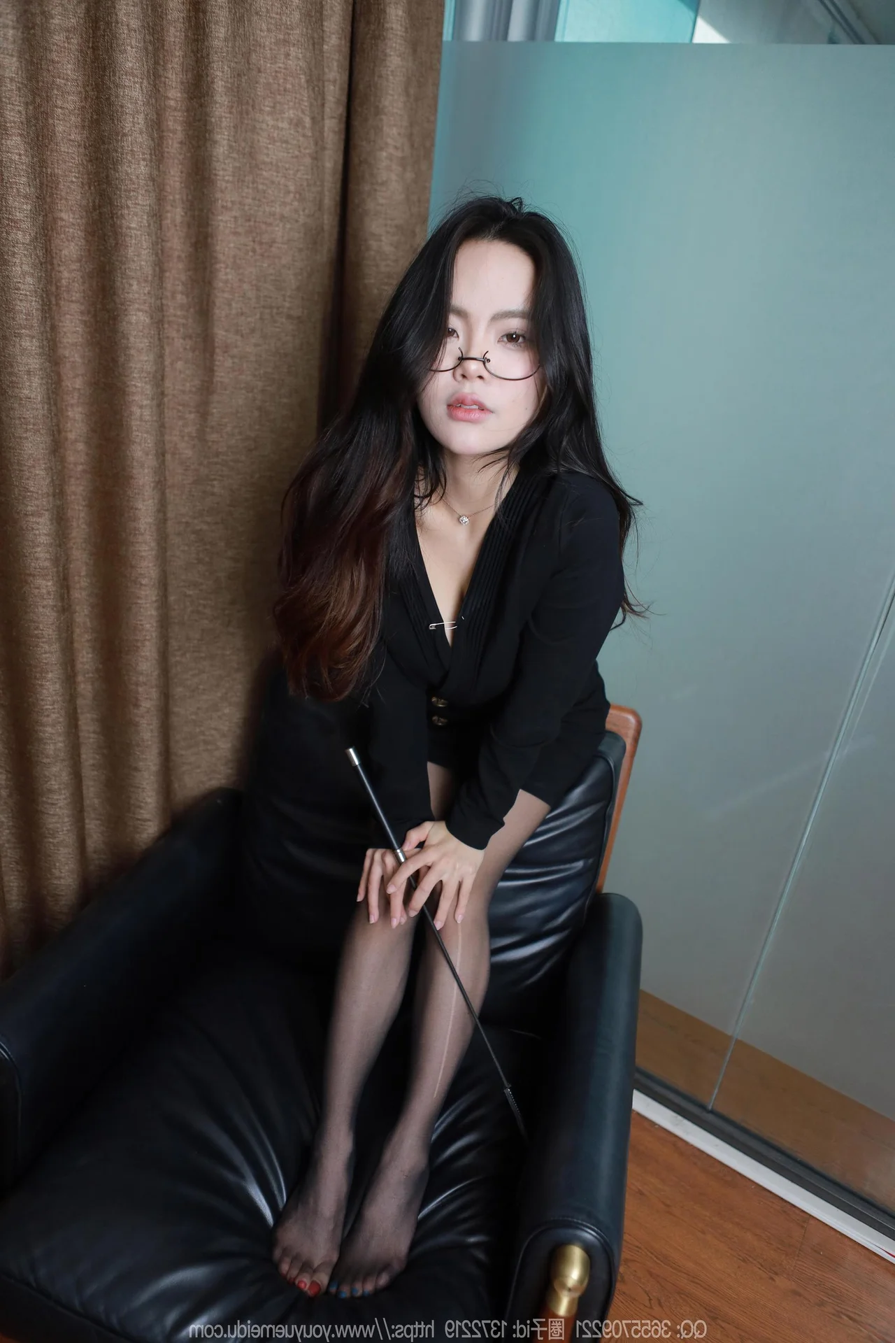 Elegant Fashion Photography Featuring TuTu in IESS Charming Black Clothes Collection