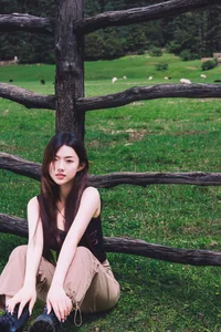Elegant Portraiture in YiTuYu Art Language Vol.5109 Featuring Pei Tong Xue - image 13