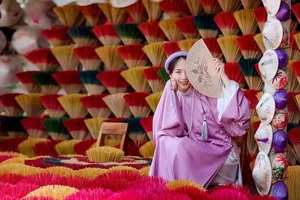 Discover the Art of Mother-of-Pearl Inlay at the Khảm Sắc Exhibition: A Journey Through Traditional Vietnamese Heritage and Modern Craftsmanship. - image 6