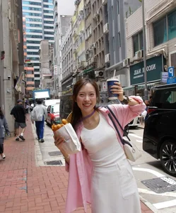 Khanh Vy Showcases Vietnamese Culture in Hong Kong Travel Series - image 8