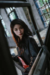 YiTuYu Art Language Vol.10154: Tou Ming Yu Yu 16P Digital Portrait Series - image 12