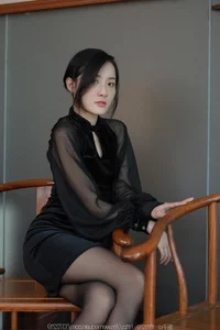 IESS Wanping Black Rose: A Sophisticated Dark Aesthetic Fashion Collection - image 68