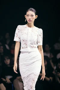 Huynh Tu Anh: The Rising Star of Vietnam Fashion Week - image 1