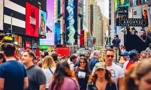 Rethinking Your Bucket List: 6 Famous Tourist Destinations That Might Disappoint - image 5