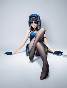 The Ethereal Charm of YangYang: A Masterpiece of Cosplay - image 3