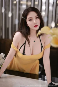 Elegant Fashion Portraiture of Li Yan Xi in XiuRen No.10897: A Stunning Collection of High-End Glamour and Style Inspiration - image 7