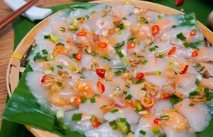 Discover the Best Affordable and Authentic Street Food in Hue Vietnam for Food Enthusiasts - image 1
