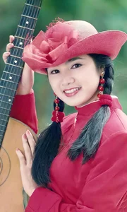 The Timeless Elegance of NSND Thu Ha: A Legend of Vietnamese Cinema Whose Beauty Remains Unmatched - image 7