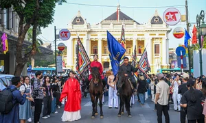 Hanoi Traditional Costume Parade: A Vibrant Celebration of Culture - image 3