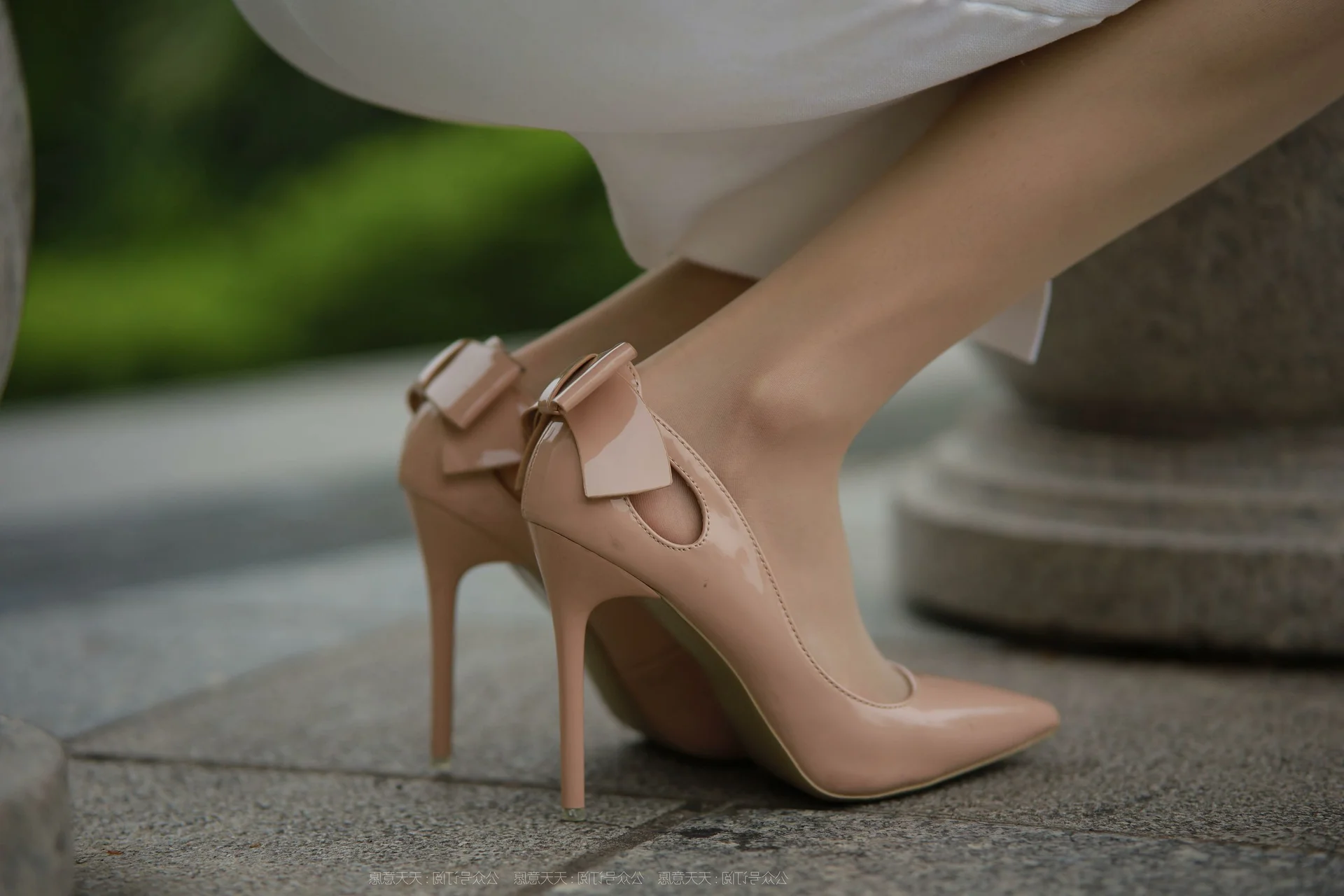 IESS Xiao Liu Urban Beauty Collection - Modern City Style and Sophistication