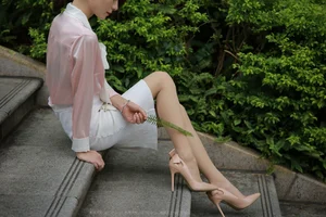 IESS Xiao Liu Urban Beauty Collection - Modern City Style and Sophistication - image 31