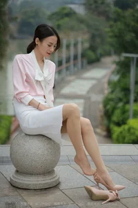 IESS Xiao Liu Urban Beauty Collection - Modern City Style and Sophistication - image 79