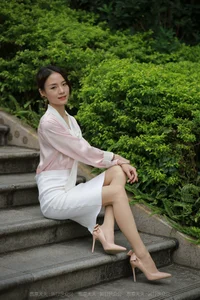 IESS Xiao Liu Urban Beauty Collection - Modern City Style and Sophistication - image 77