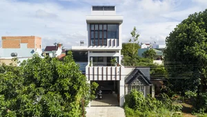 Innovative Townhouse Design: Mastering Natural Light in the Highlands of Lam Dong - image 5