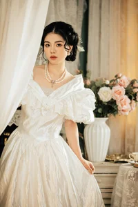 Timeless Grace: Discover Xuan Xuan’s Retro Portraits in a Captivating Oil Painting Aesthetic - image 11