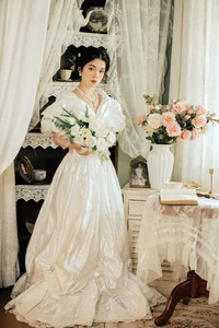 Timeless Grace: Discover Xuan Xuan’s Retro Portraits in a Captivating Oil Painting Aesthetic - image 7