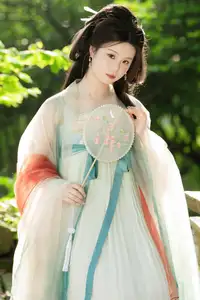 Xi Gua's Graceful Hanfu Elegance | YiTuYu Vol.8558 Collection - image 7