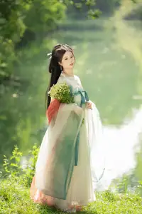 Xi Gua's Graceful Hanfu Elegance | YiTuYu Vol.8558 Collection - image 11