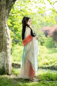 Xi Gua's Graceful Hanfu Elegance | YiTuYu Vol.8558 Collection - image 13