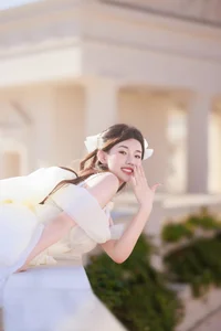 Elegant Visual Narratives: YiTuYu Art Language Vol.4951 Featuring Pei Tong Xue - image 5