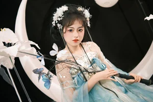 YiTuYu Art Language Vol.6340: Featuring the Mesmerizing Mu Mu in a Contemporary Photography Series - image 20