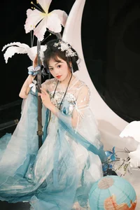 YiTuYu Art Language Vol.6340: Featuring the Mesmerizing Mu Mu in a Contemporary Photography Series - image 2