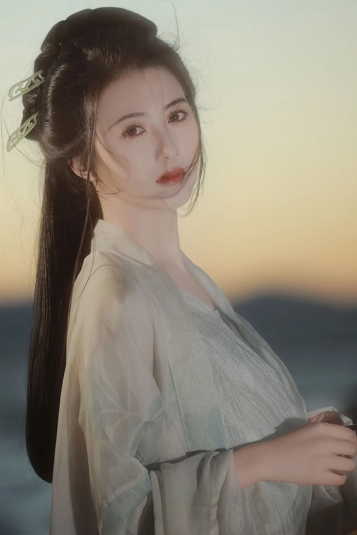 Academic Aesthetic: YiTuYu Art Language Vol.8084 with Model Pumpkin Digital Collection