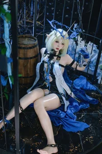Enchanting Fantasy: The Ethereal Knight Fleurdris Brought to Life by Coser A Xun Kaori - image 7
