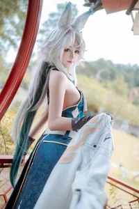 Stunning Feixiao Cosplay by KuukoW from Honkai: Star Rail – Professional 24-Photo Gallery of the Xianzhou General - image 1