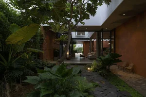 Stunning Traditional Northern Vietnamese Architecture Nestled in the Heart of the Central Highlands - image 3