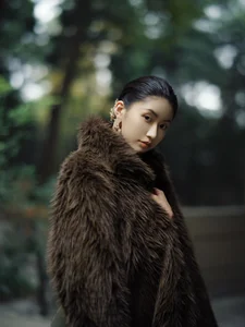 Art Language Vol.10436: Exploring the Aesthetic Elegance of Yi Ming in YiTuYu Photography - image 1
