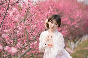Art Language Vol.6544: The Ethereal Grace of Pao Fu Xiao Fang - image 0
