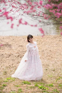 Art Language Vol.6544: The Ethereal Grace of Pao Fu Xiao Fang - image 7