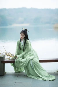 YiTuYu Art Language Vol.6342: A Visual Journey with Model Fang Ting Yu - image 18