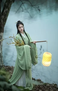YiTuYu Art Language Vol.6342: A Visual Journey with Model Fang Ting Yu - image 12