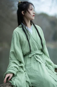 YiTuYu Art Language Vol.6342: A Visual Journey with Model Fang Ting Yu - image 21
