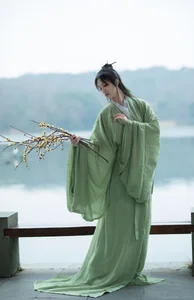 YiTuYu Art Language Vol.6342: A Visual Journey with Model Fang Ting Yu - image 3