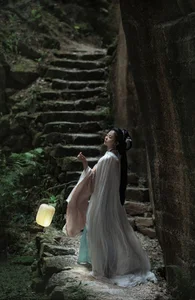 Captivating Visual Storytelling in YiTuYu Art Language Vol.5279 Starring Ting Er - image 17