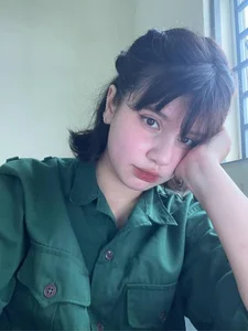 Viral Beauty: Mixed-Race Student Captivates Internet During University Military Training - image 0