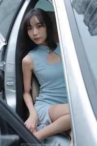 Tuan Tuan’s Captivating In-Car Photoshoot for IESS Collection - image 11
