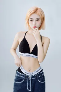 Timeless Grace and Artistic Depth in YiTuYu Art Language Vol.6388 with Fan Fan - image 29