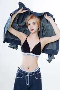 Timeless Grace and Artistic Depth in YiTuYu Art Language Vol.6388 with Fan Fan - image 0
