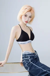 Timeless Grace and Artistic Depth in YiTuYu Art Language Vol.6388 with Fan Fan - image 22