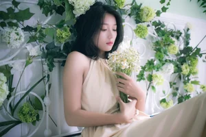 Captivating Beauty: Ye Ye Featured in YiTuYu Art Language Vol.5745 - image 4