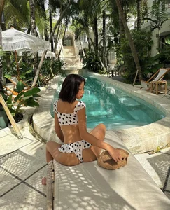 Stunning Bali Travel Inspiration: Bold Summer Fashion and Luxury Villa Vibes in Indonesia's Tropical Paradise - image 4