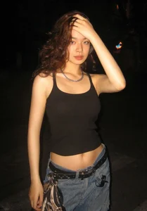 Vo Hoai Nam’s Daughter: The New Gen-Z Style Icon with Stunning Proportions - image 7
