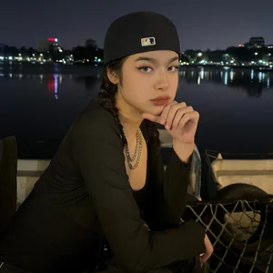 Vo Hoai Nam’s Daughter: The New Gen-Z Style Icon with Stunning Proportions - image 0