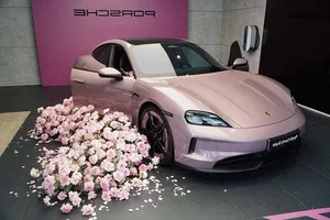 Miss Ky Duyen Debuts Stunning Pink Porsche Taycan Electric Luxury Sedan - image 5