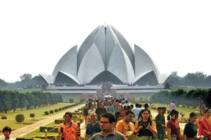 Exploring the Architectural Brilliance of the Baha'i Lotus Temple in India - image 2
